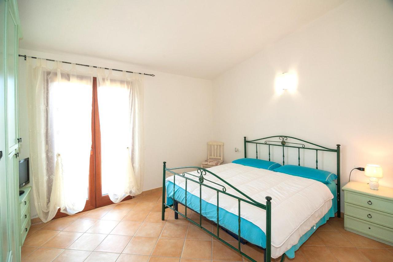 Ferienwohnung I Villini Di Baia Sant'Anna Budoni Exterior foto