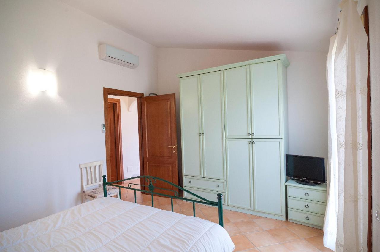 Ferienwohnung I Villini Di Baia Sant'Anna Budoni Exterior foto